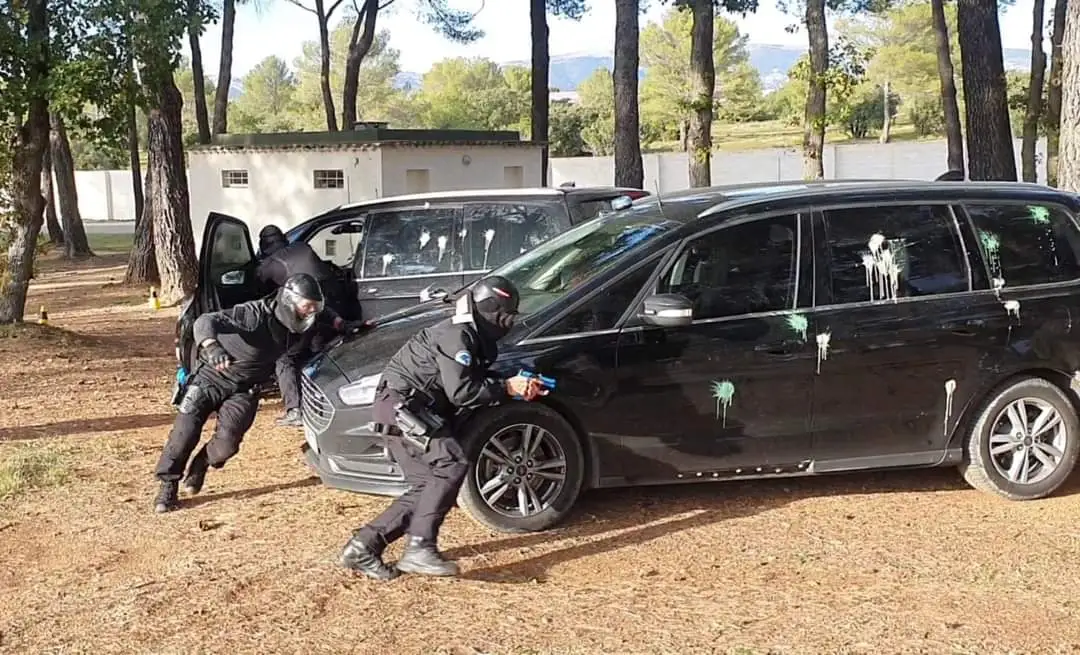S-RED — Galerie 11